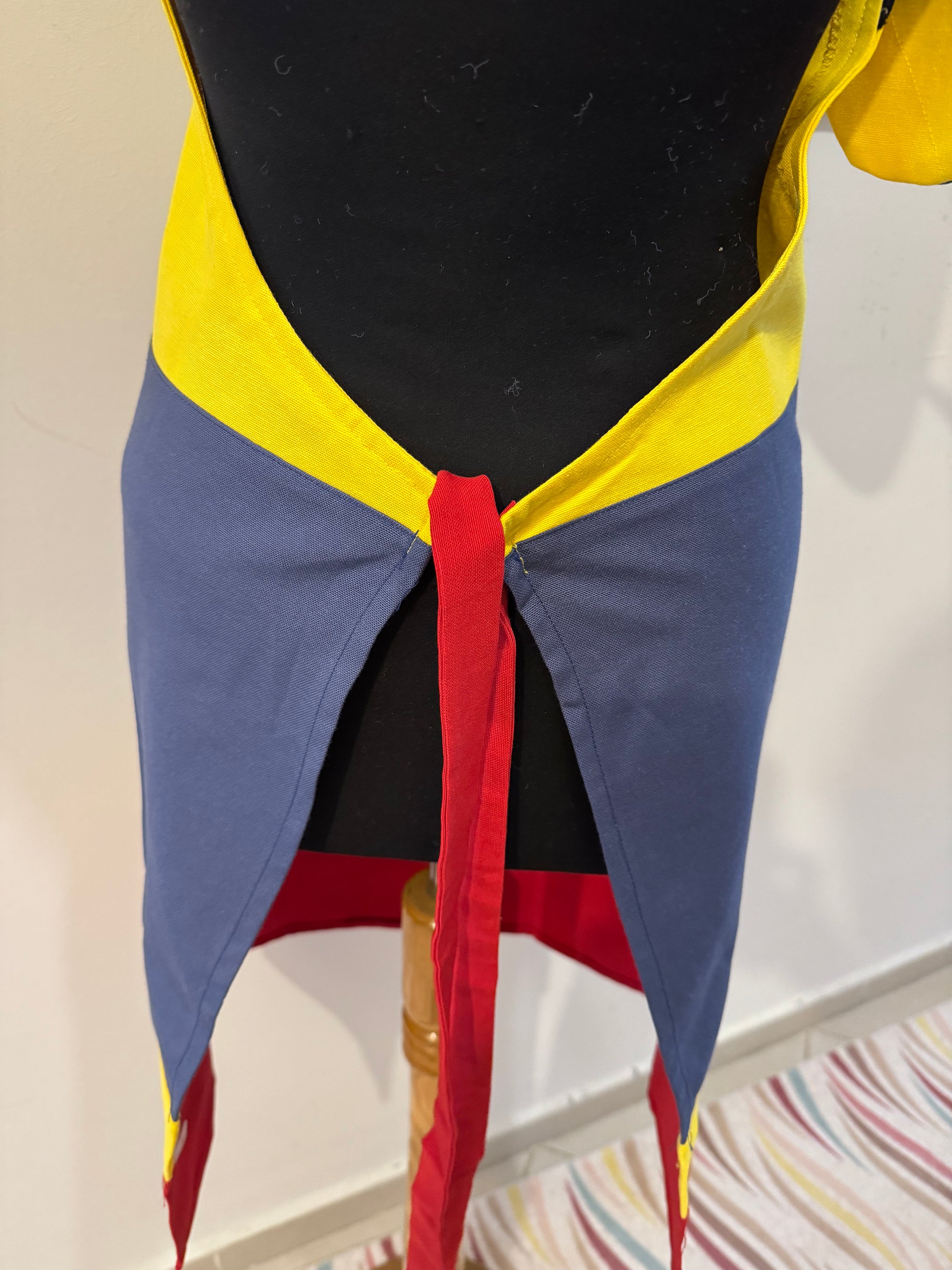 El Yapımı Süper Kahraman Minion Mutfak Önlüğü Seti
