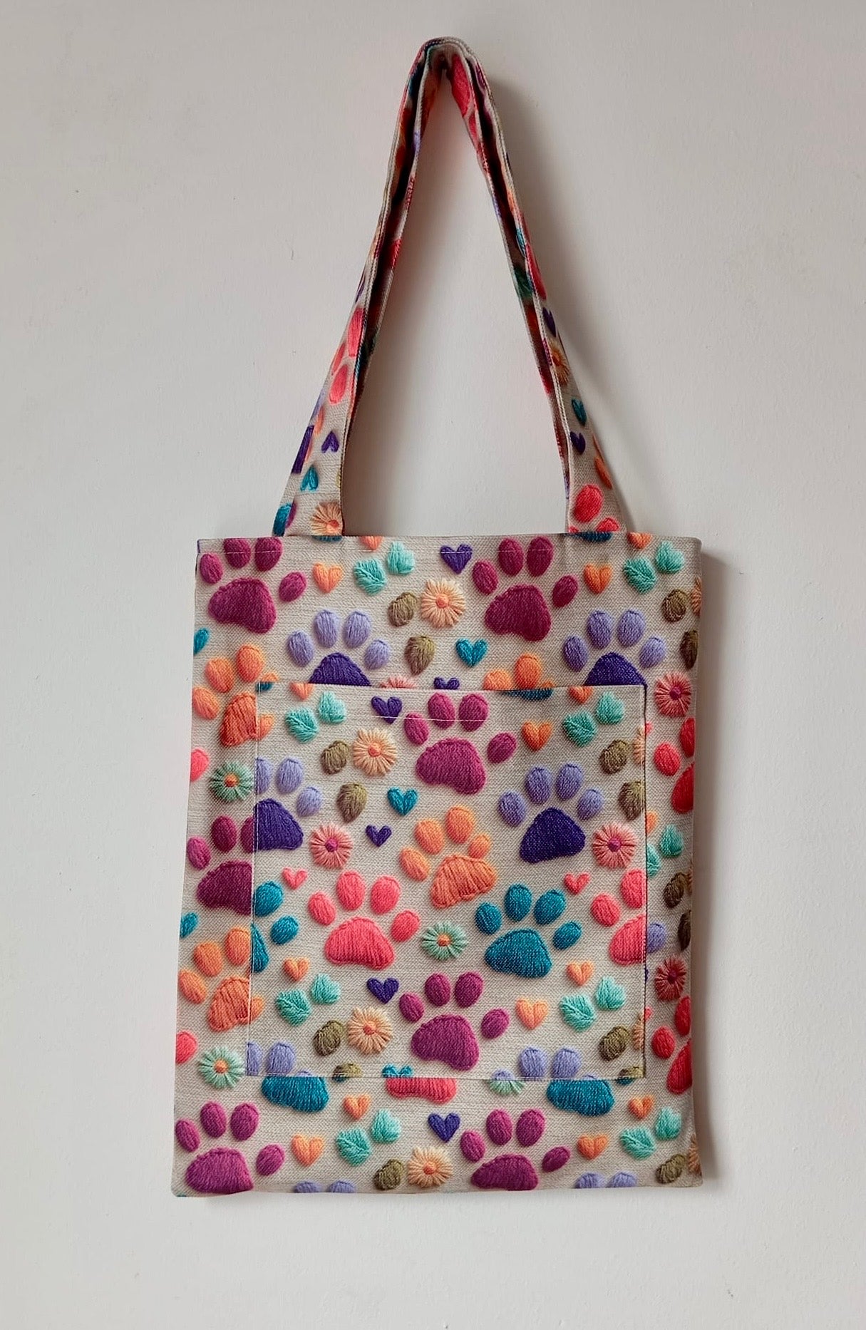 "Neşeli Patiler" Serisi: 3D Nakış Görünümlü & Elyaf Dolgulu Tote Çanta (Renkli)