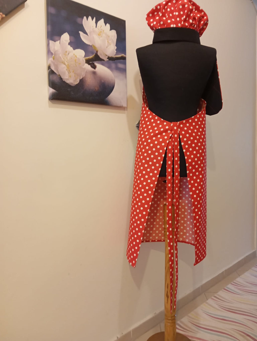 El Yapımı Kırmızı Puantiyeli Mutfak Önlüğü Seti - Cepli Tasarım - Kendinize Sevgiliye Arkadaşa Hediye