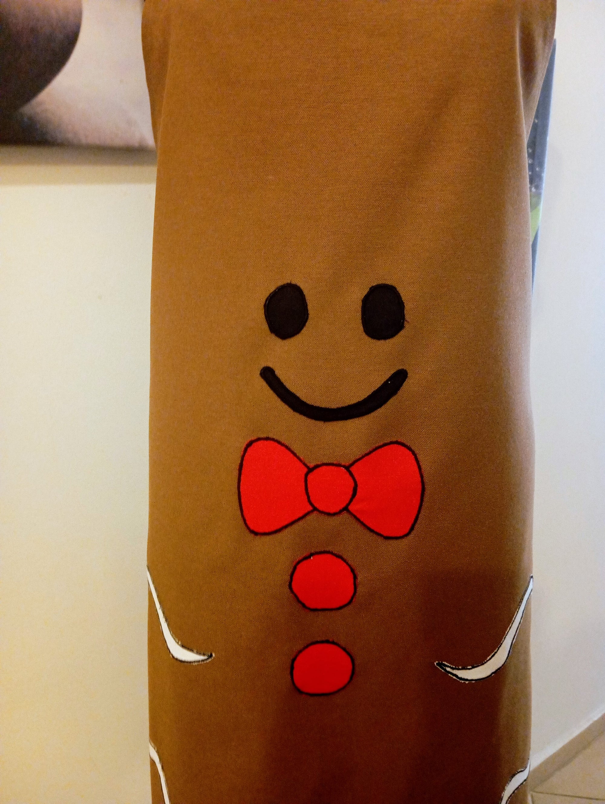 El Yapımı Zencefilli Kurabiye Adam Mutfak Önlüğü ve Şef Şapkası Seti - Yılbaşı Özel Önlüğü Seti