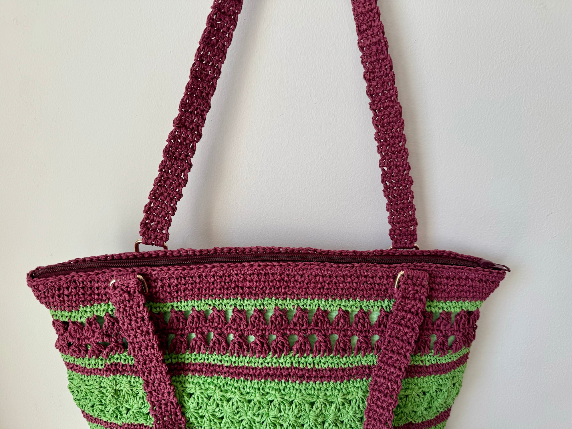 Astarlı ve Fermuarlı El Yapımı Omuz Çantası - Borde Yeşil Çizgili Kağıt İp Çanta