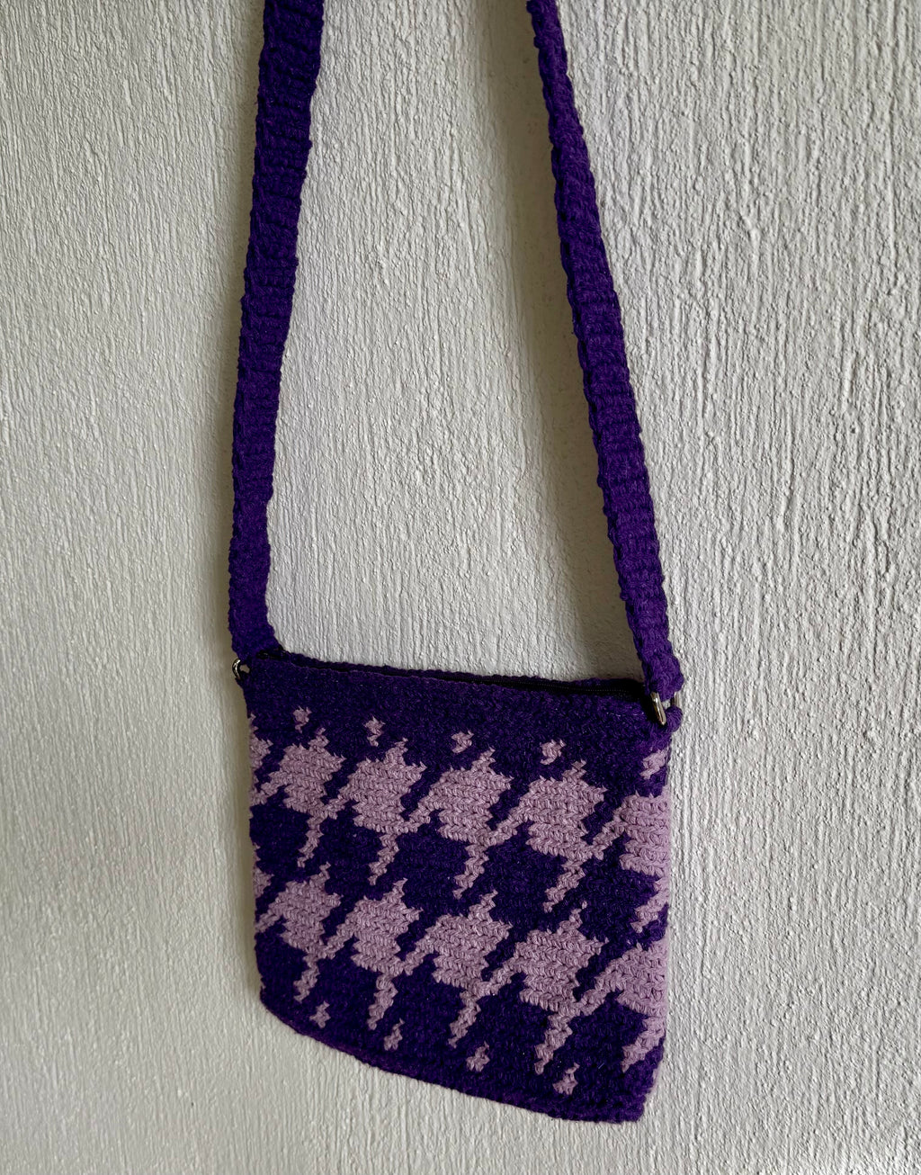 El Yapımı Wayuu Örgü Çanta - Astarlı & Cepli, Fermuarlı, Özel Tasarım Çapraz Mor Çanta