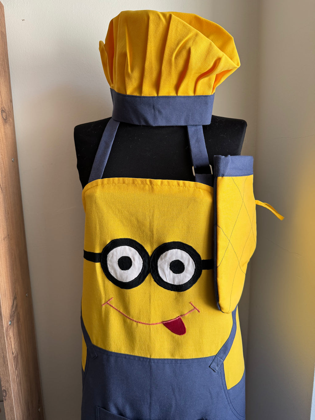 Minion Temalı Mutfak Önlüğü Seti