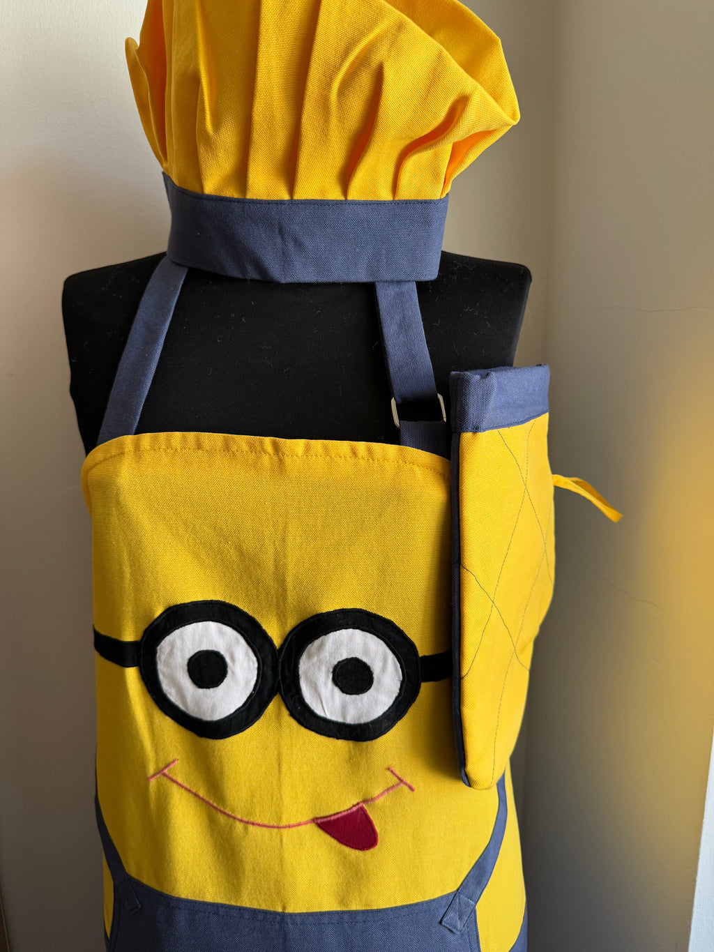 Minion Temalı Mutfak Önlüğü Seti