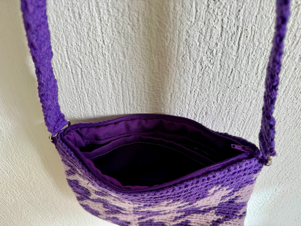 El Yapımı Wayuu Örgü Çanta - Astarlı & Cepli, Fermuarlı, Özel Tasarım Çapraz Mor Çanta