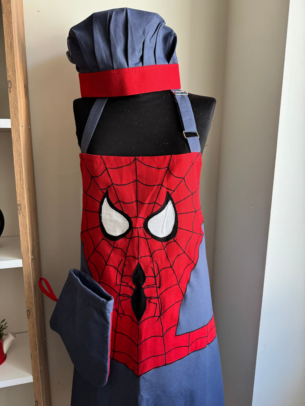 Örümcek Adam (Spiderman) Temalı Mutfak Önlüğü Seti