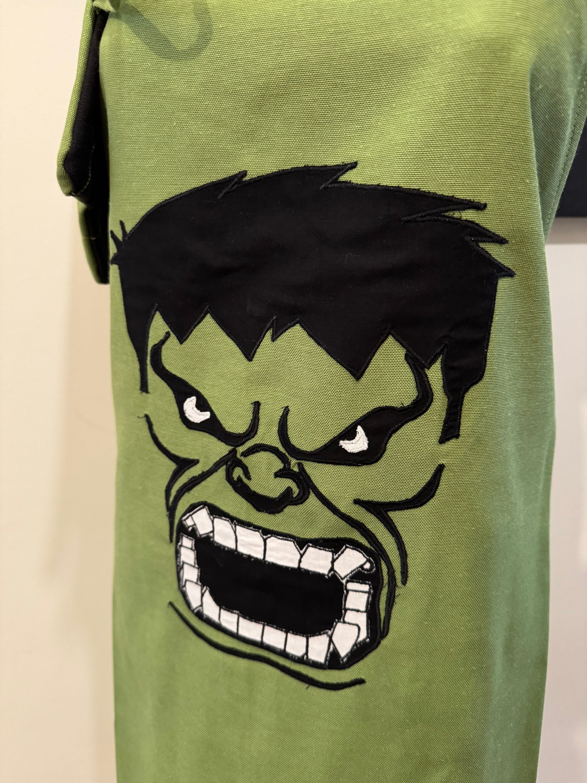 Hulk Temalı El Yapımı Mutfak ve Mangal Önlüğü Seti