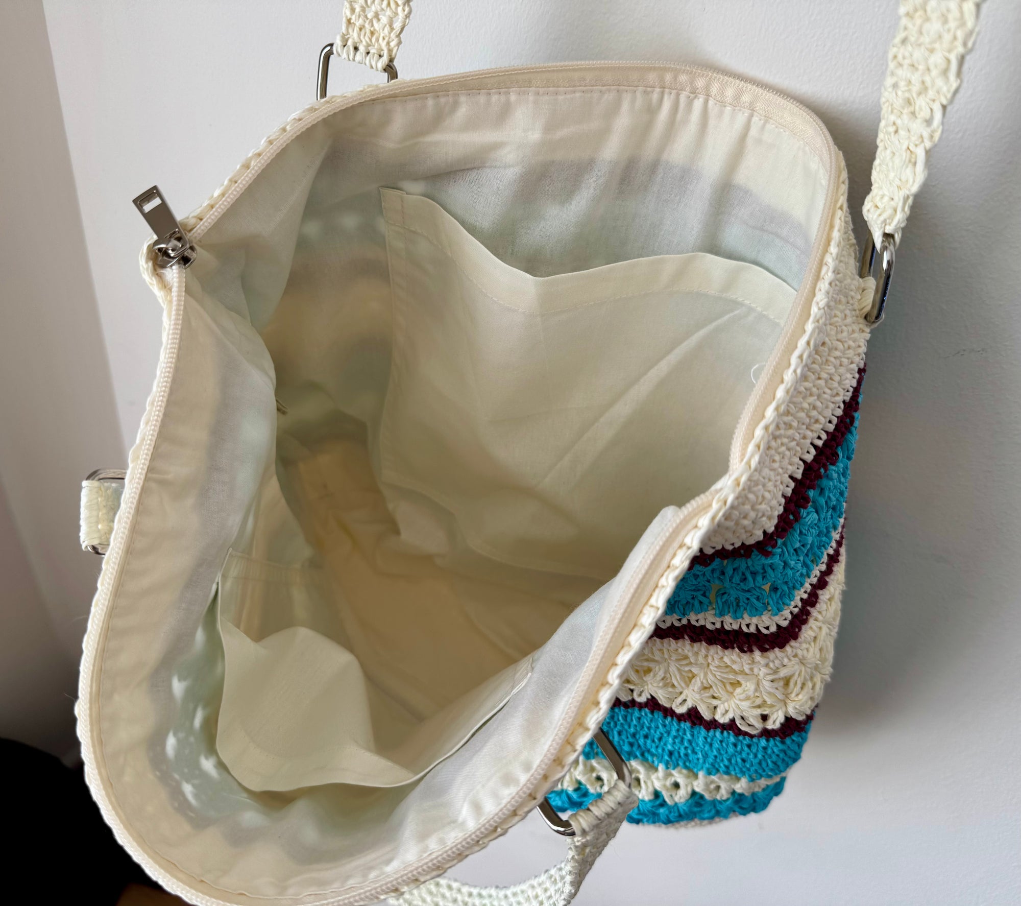 Astarlı ve Fermuarlı El Yapımı Omuz Çantası - Krem Turkuaz Bordo Kağıt İp Çanta
