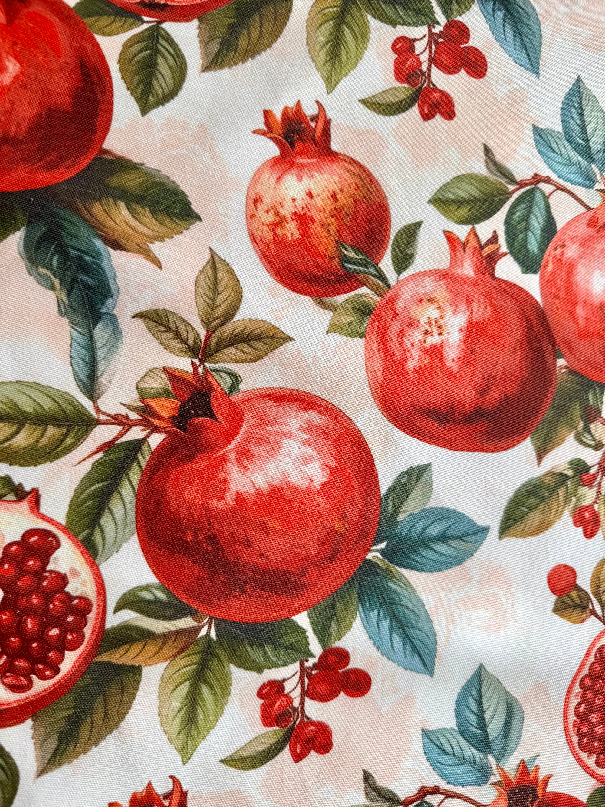 Nar Desenli Dekoratif Runner - Modern Masa Örtüsü