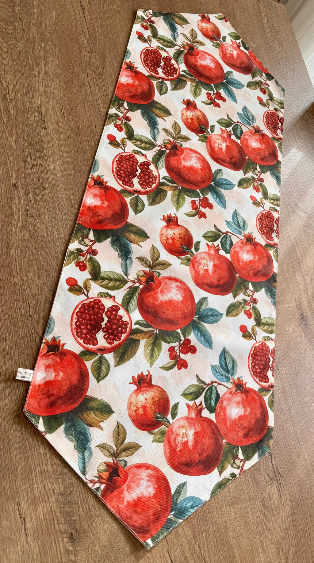 Nar Desenli Dekoratif Runner - Modern Masa Örtüsü