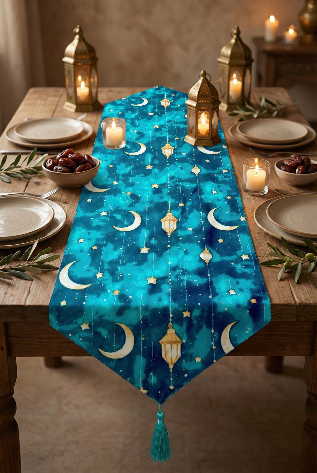 Turkuaz Ramazan Temalı Püsküllü Runner Masa Örtüsü (120x41 cm) - Ay Yıldız ve Kandil Desenli